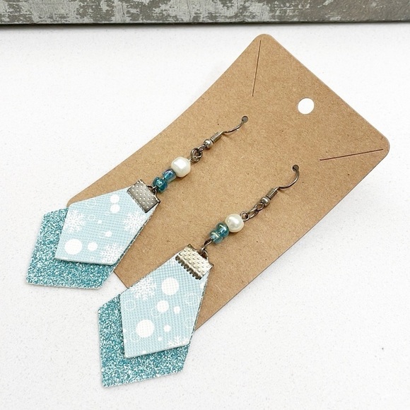 Winter print hand made earrings - Picture 1 of 2
